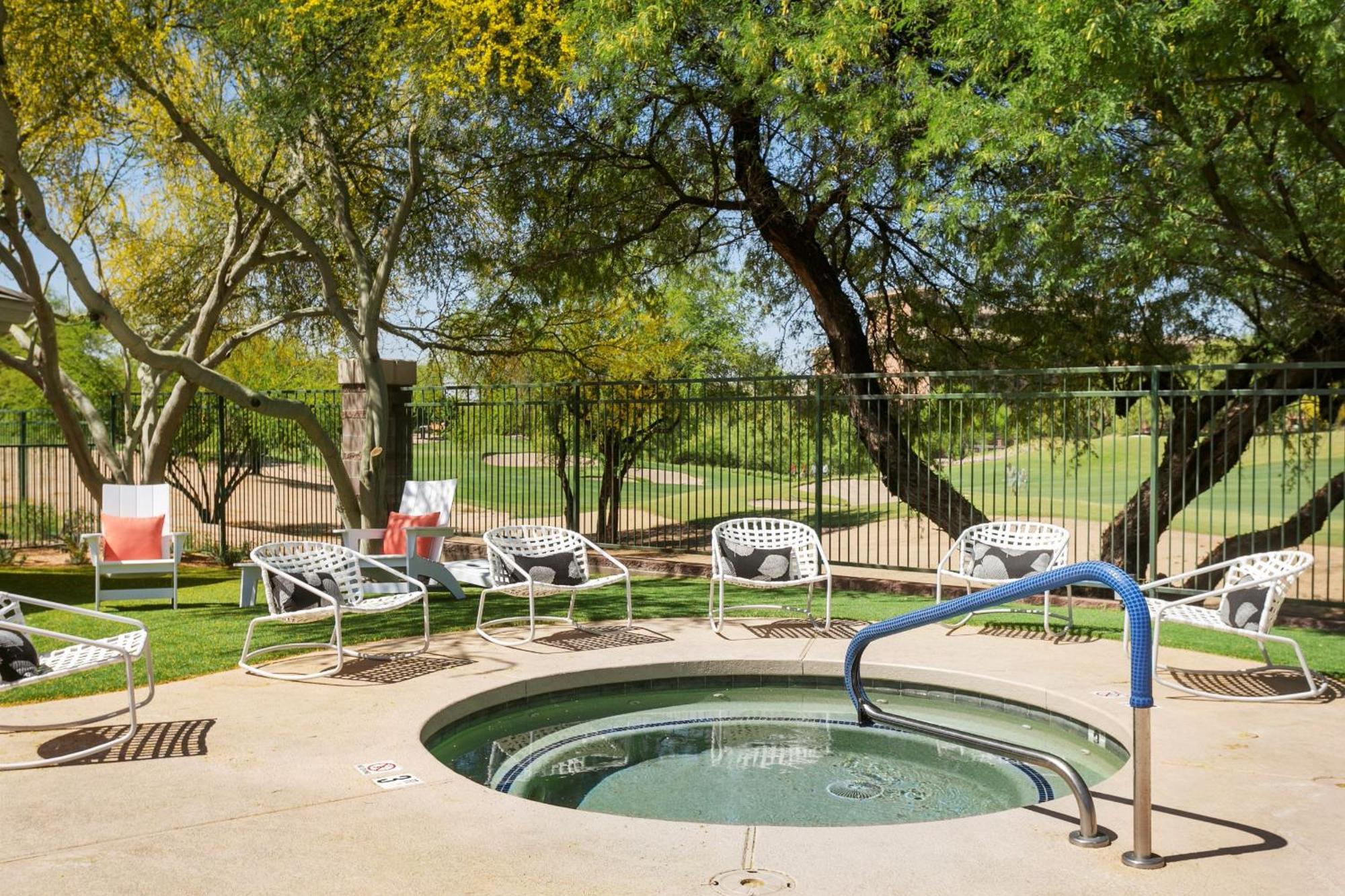 Two Cozysuites At Kierland Commons With Pool