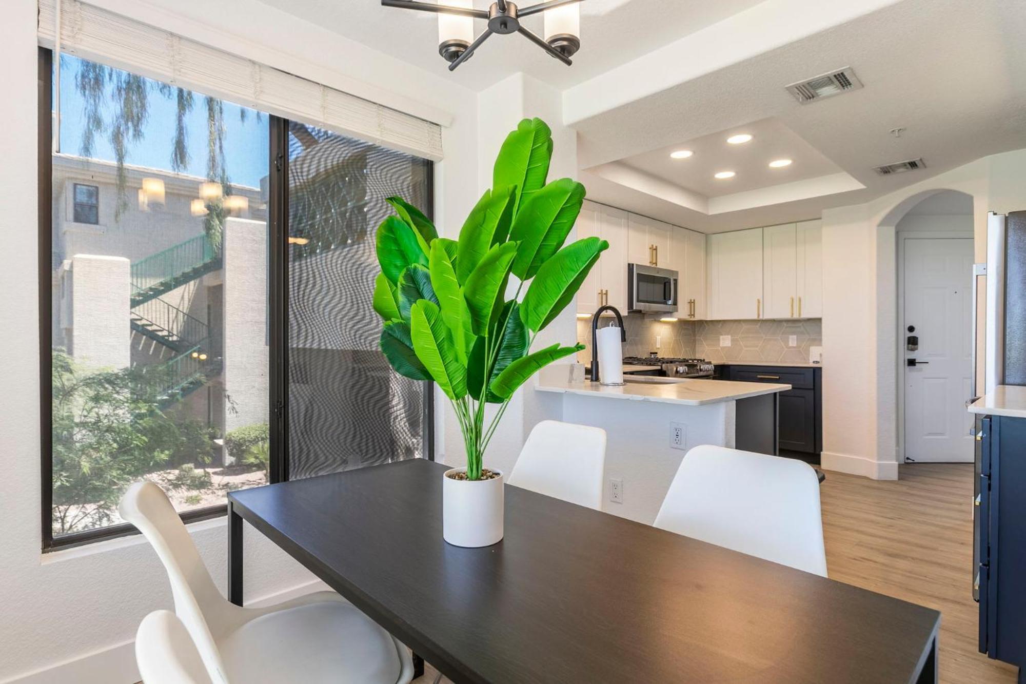 Two Cozysuites At Kierland Commons With Pool * Scottsdale