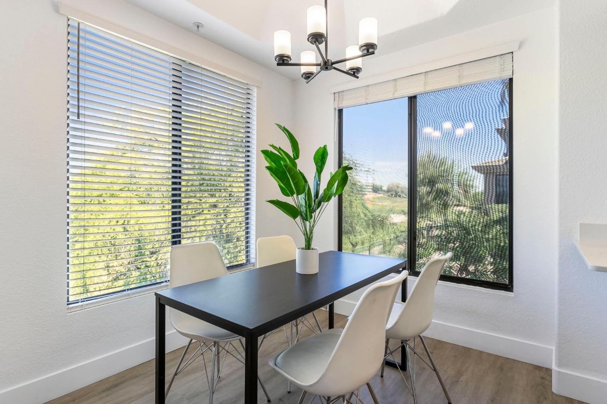 Apartment Two Cozysuites At Kierland Commons With Pool *